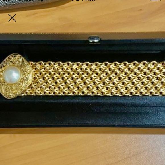 CHANEL 1980’S BYZANTINE STYLE WIDE PEARL METAL CHAIN BRACELET - Picture 7 of 12